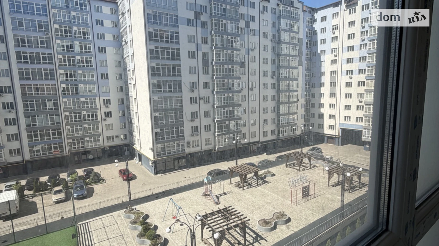 Продается 2-комнатная квартира 55.2 кв. м в Ивано-Франковске, ул. Высочана Семена - фото 3