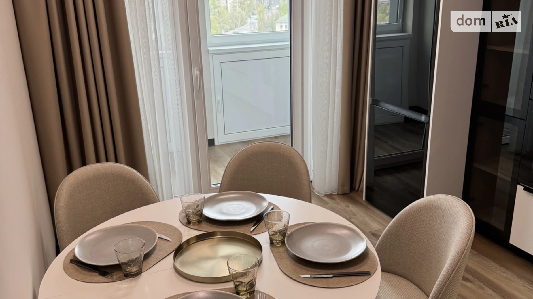 Продается 1-комнатная квартира 52.8 кв. м в Киеве, просп. Берестейский(Победы), 11 корпус 3 - фото 2