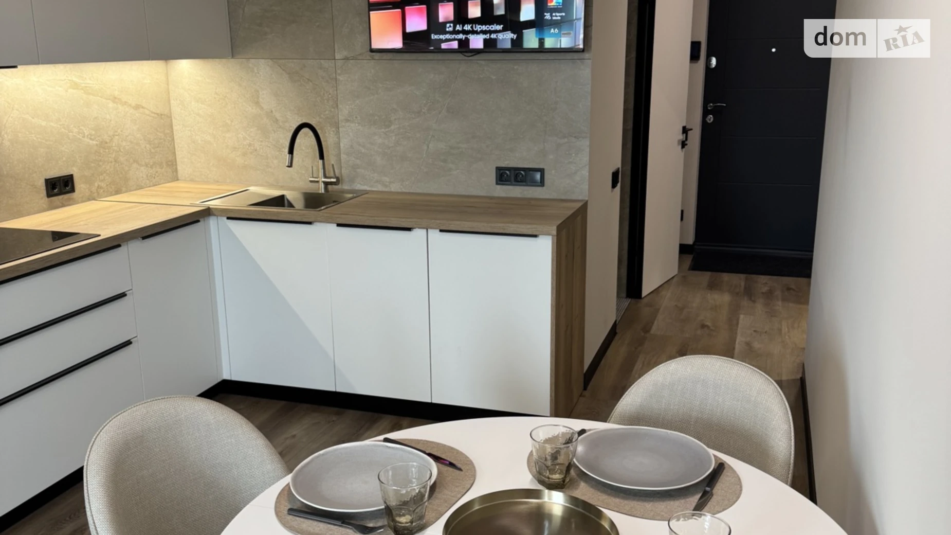 Продается 1-комнатная квартира 52.8 кв. м в Киеве, просп. Берестейский(Победы), 11 корпус 3 - фото 3