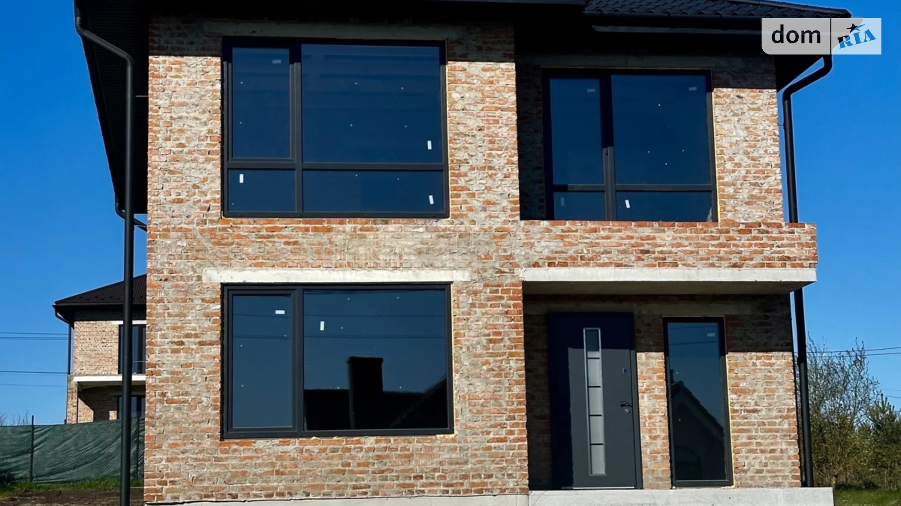Продается дом на 2 этажа 120 кв. м с террасой, цена: 82000 $ - фото 2