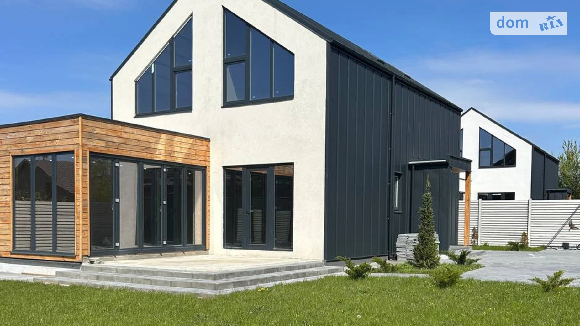 Продается дом на 2 этажа 136.5 кв. м с мансардой, цена: 99000 $ - фото 2