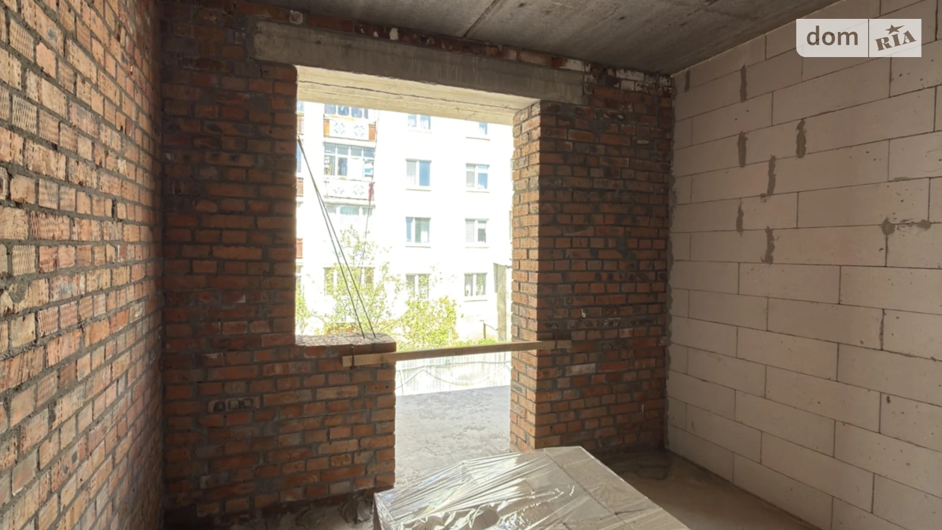 Продается 1-комнатная квартира 39 кв. м в Хмельницком, ул. Коновальца Евгения, 1 - фото 3