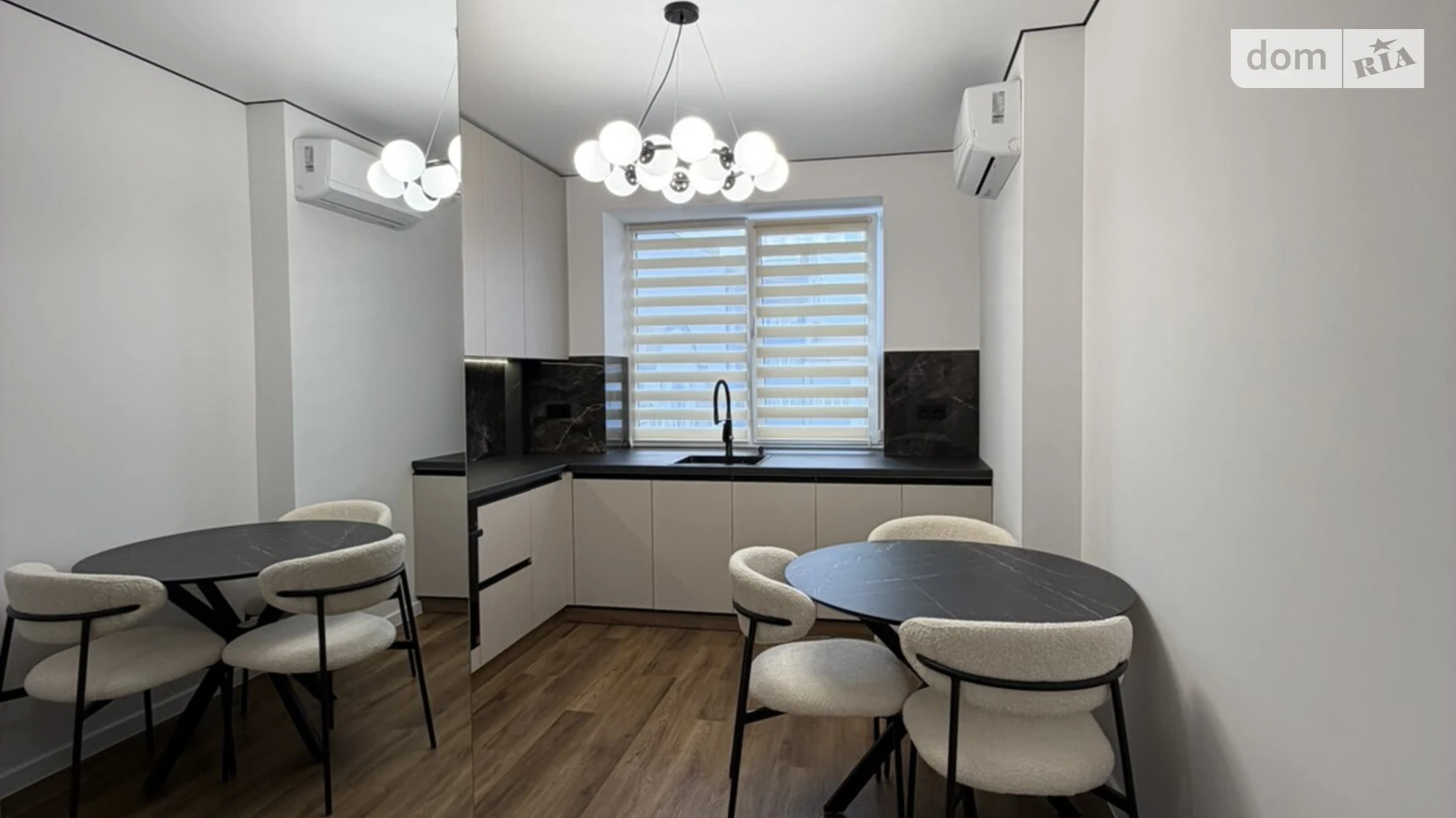 Продается 1-комнатная квартира 43 кв. м в Ивано-Франковске, ул. Высочана Семена - фото 2