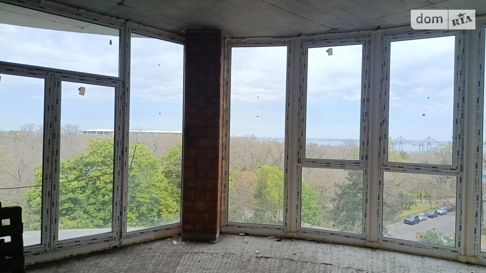 Продається 3-кімнатна квартира 107.24 кв. м у Одесі, бул. Гетьмана Сагайдачного, 7 - фото 2