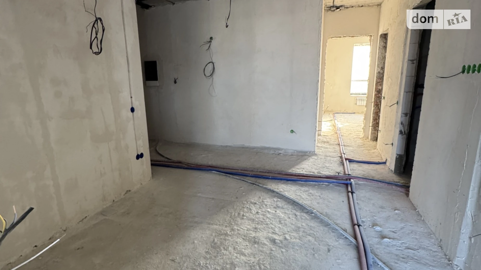 Продается 2-комнатная квартира 75.8 кв. м в Черкассах, ул. Добровольческих Батальонов, 203/3 - фото 2