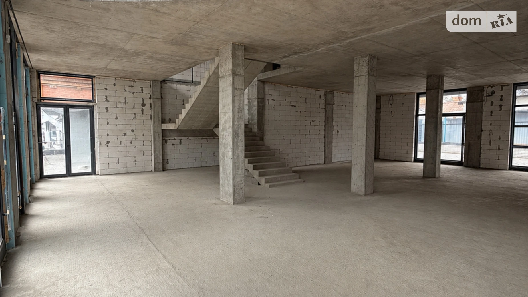 Сдается в аренду помещения свободного назначения 440 кв. м в 2-этажном здании, цена: 147400 грн - фото 3