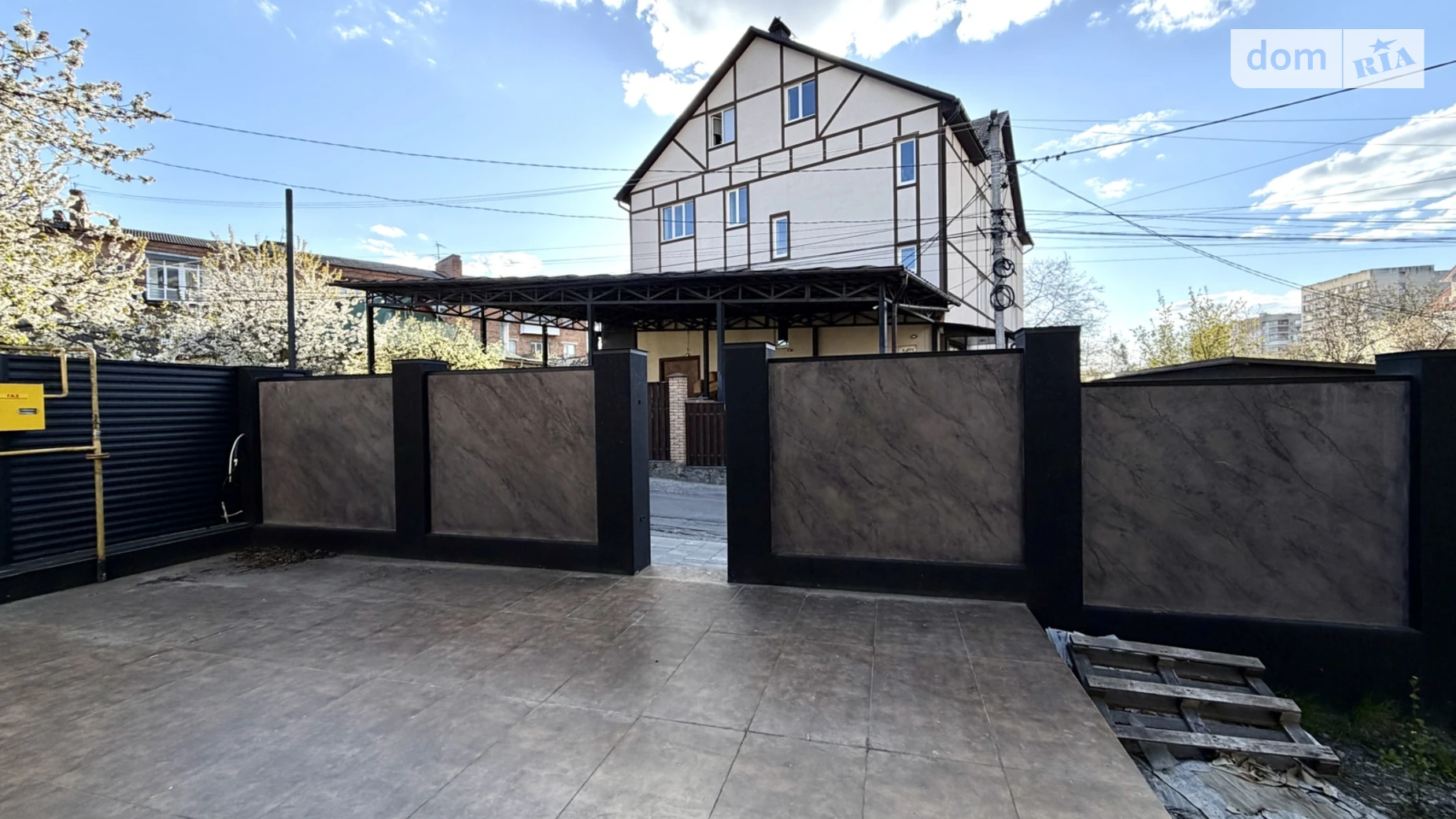 Продается дом на 2 этажа 128 кв. м с гаражом, цена: 200000 $ - фото 4
