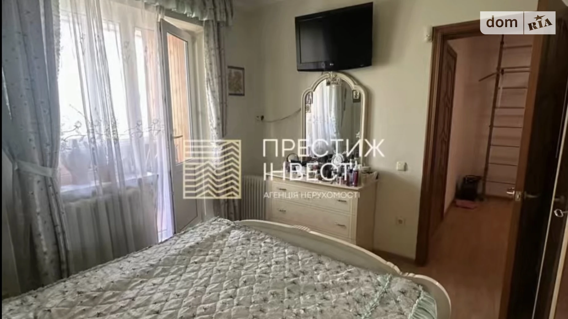 Продается 3-комнатная квартира 71.7 кв. м в Борисполе, ул. Головатого, 8 - фото 3