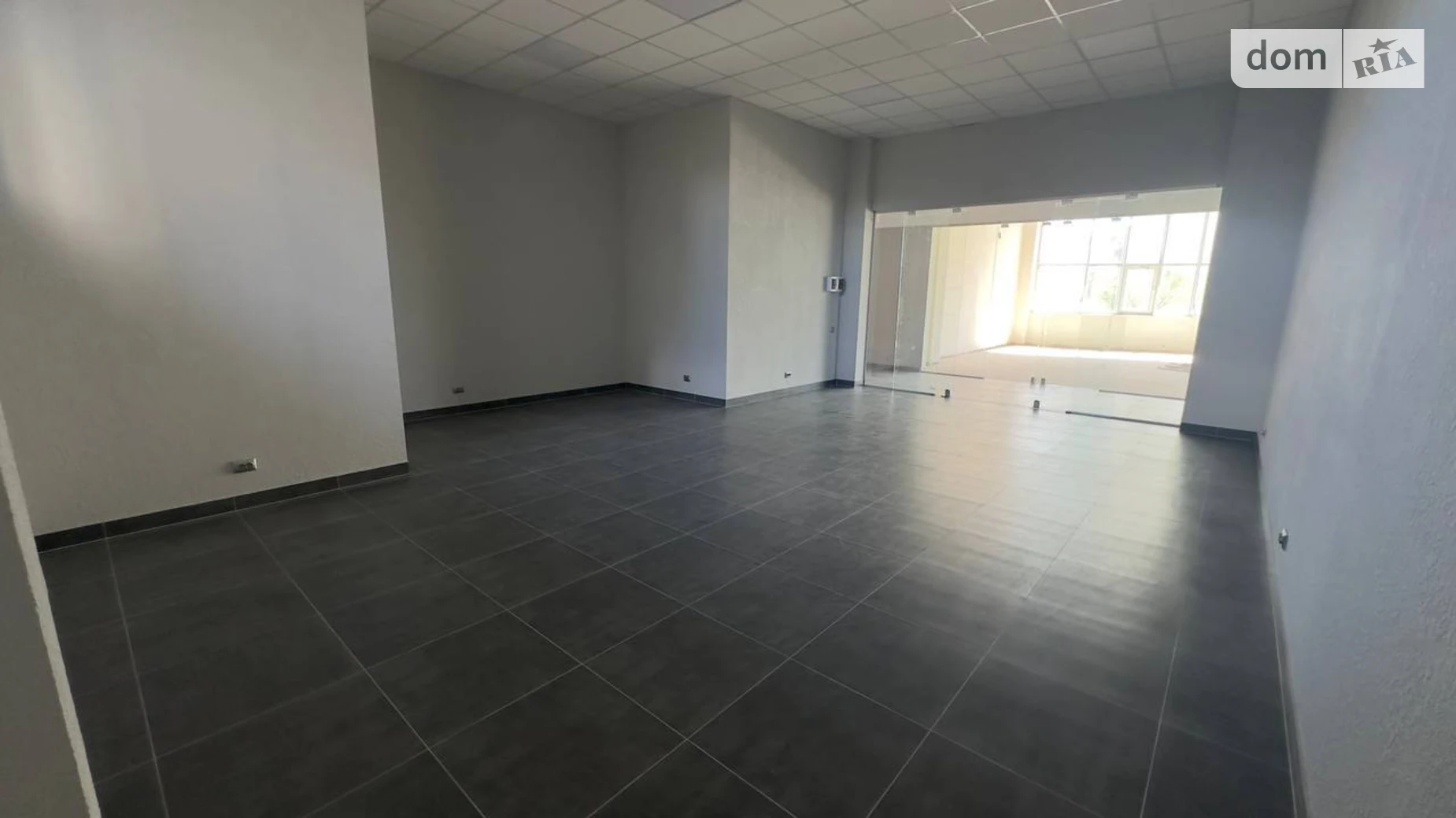 Продается помещения свободного назначения 53.9 кв. м в 10-этажном здании, цена: 55000 $ - фото 4