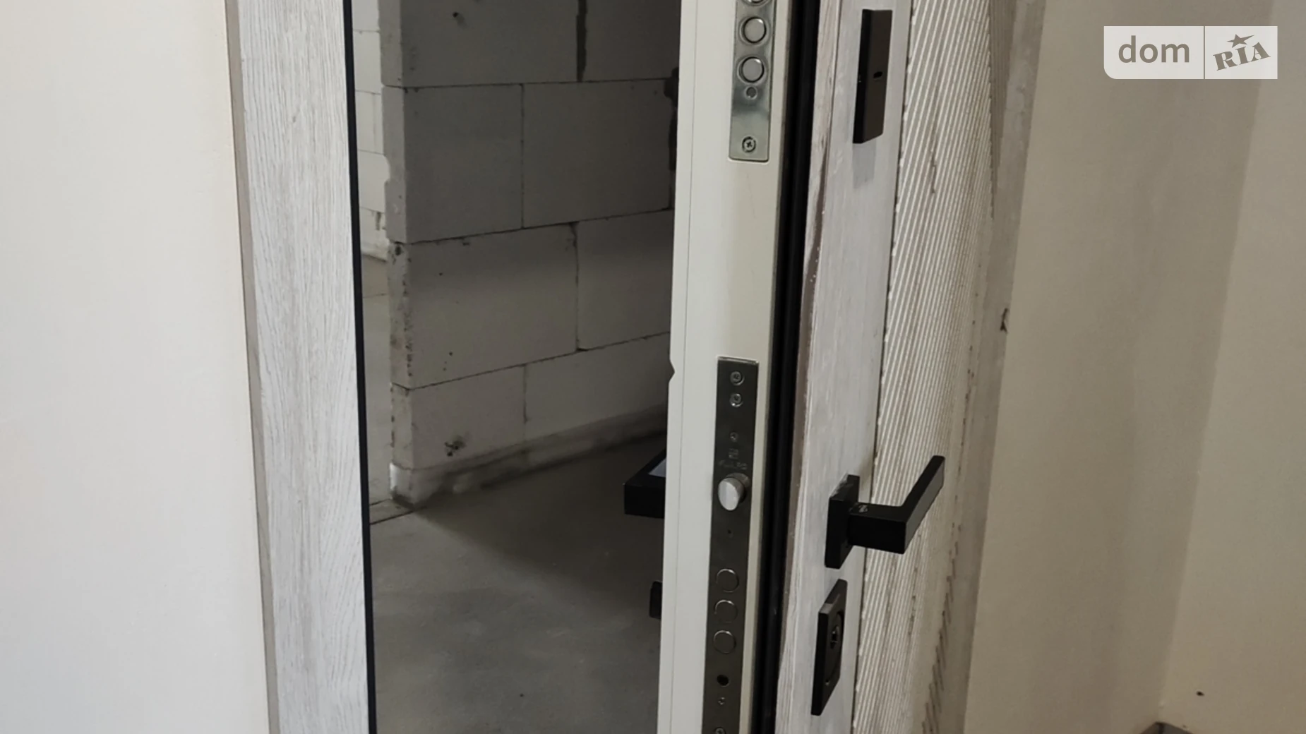 Продается 1-комнатная квартира 43.5 кв. м в Крыжановка, ул. Семена Палия(Днепропетровская дорога) - фото 2