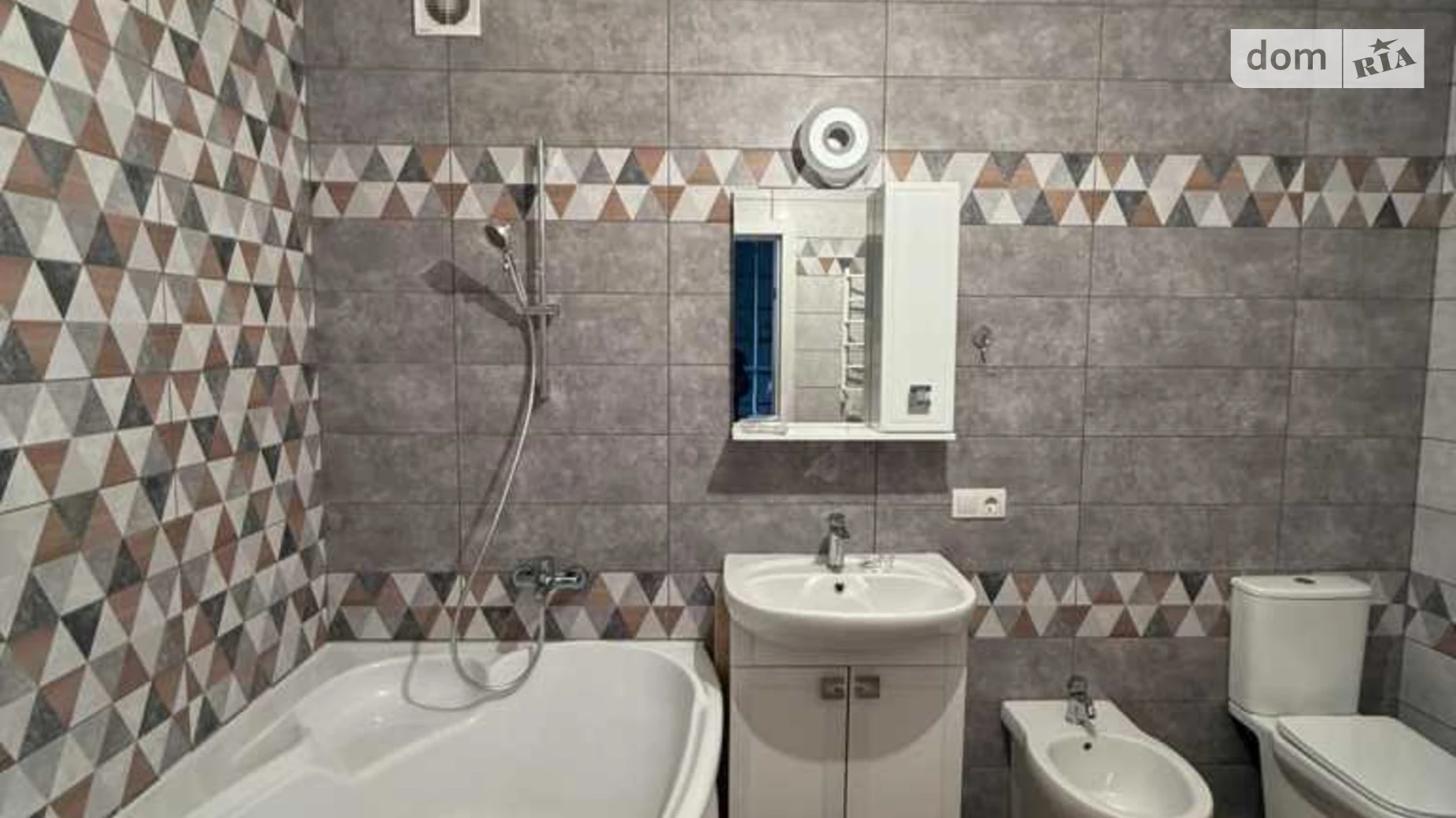 Продается 2-комнатная квартира 71.7 кв. м в Полтаве, цена: 95000 $ - фото 5