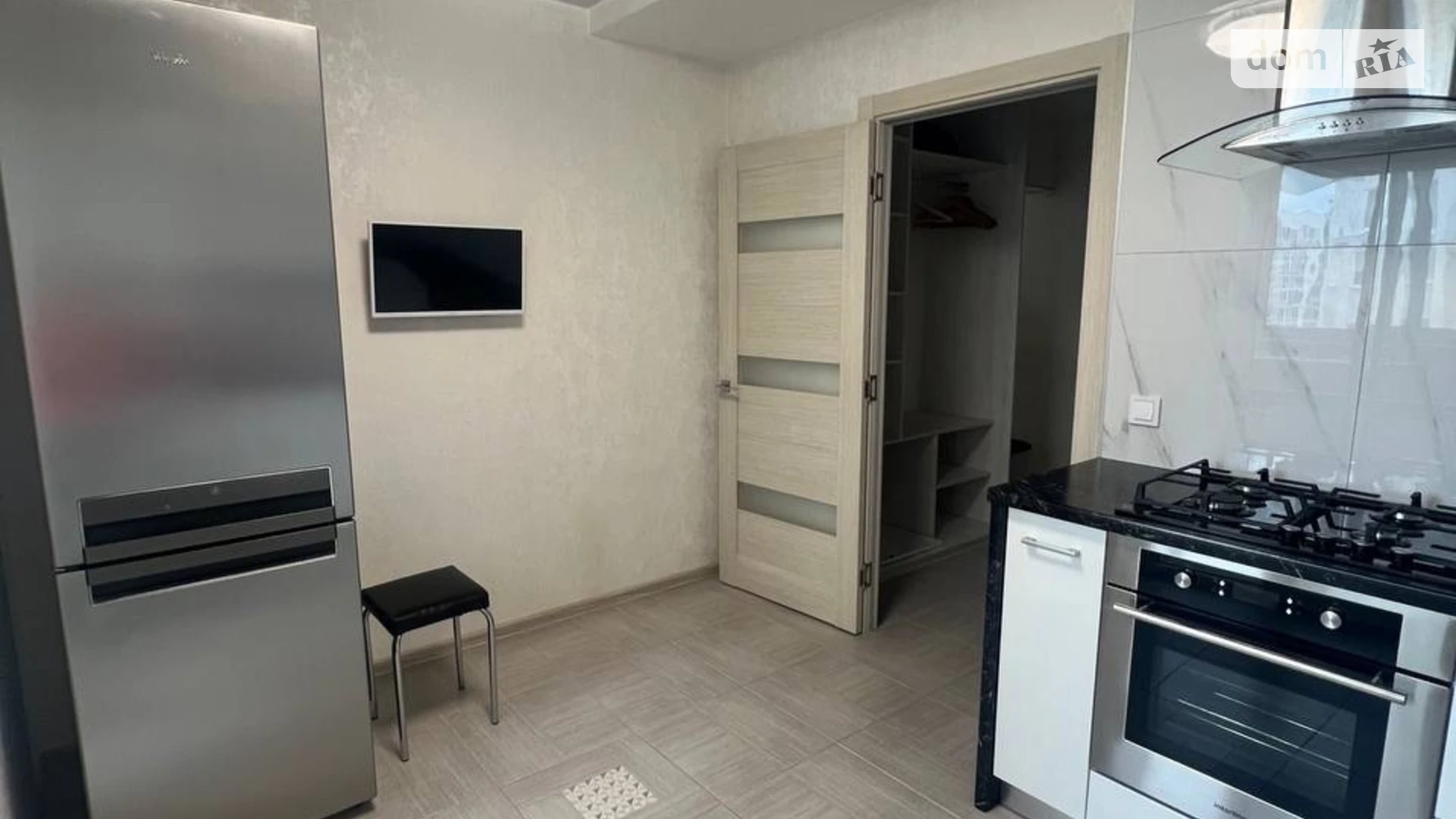 Продается 2-комнатная квартира 65.9 кв. м в Полтаве, ул. Башкирцевой Марии, 33 корпус 2 - фото 3