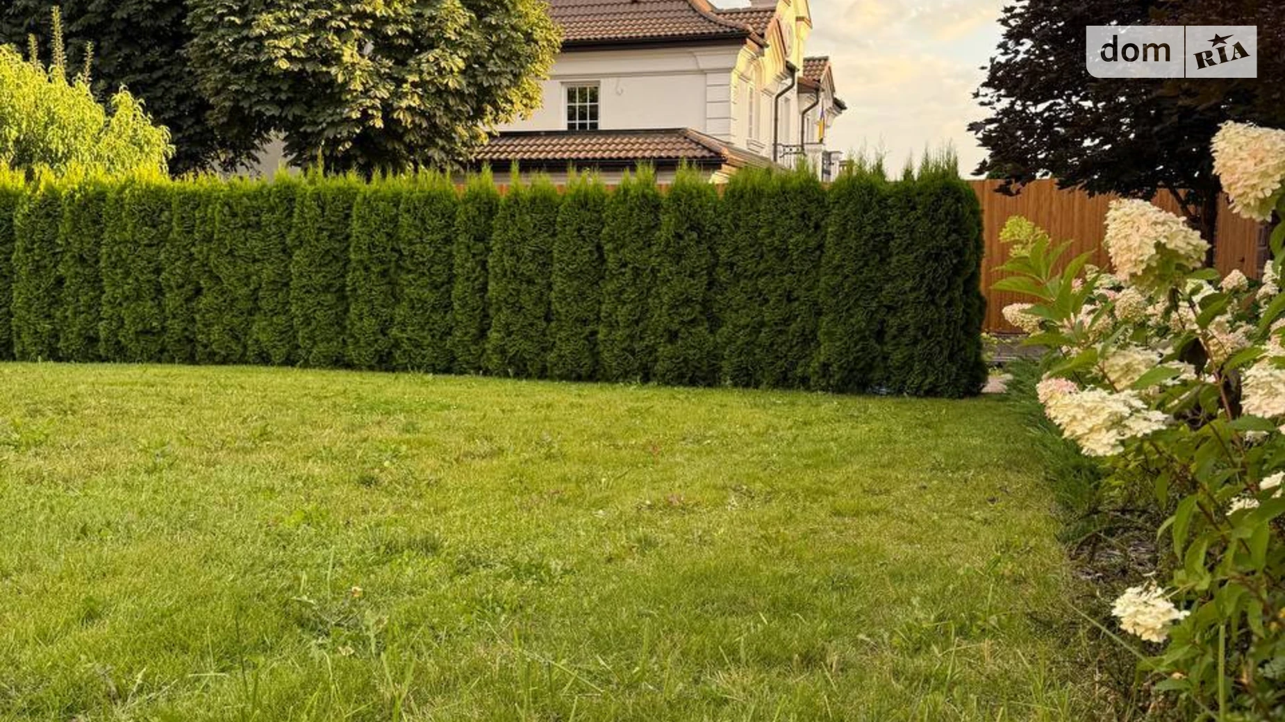 Сдается в аренду дом на 2 этажа 320 кв. м с участком, цена: 2500 $ - фото 3