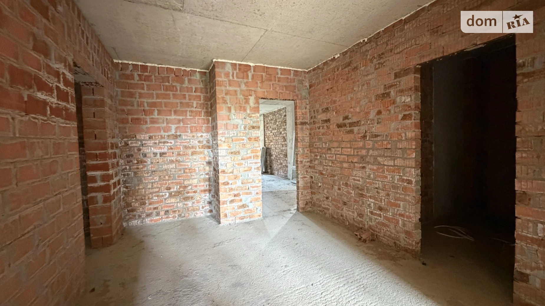 Продается 2-комнатная квартира 81.3 кв. м в Львове, ул. Миколайчука, 38 - фото 3