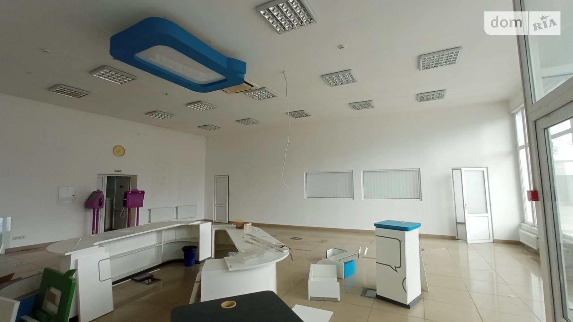 Сдается в аренду офис 145.9 кв. м в бизнес-центре, цена: 36475 грн - фото 5