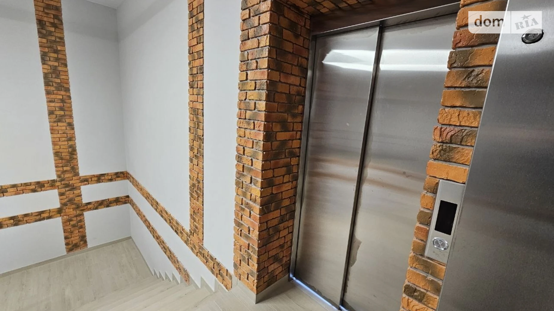 Продается офис 51.9 кв. м в бизнес-центре, цена: 88500 $ - фото 3