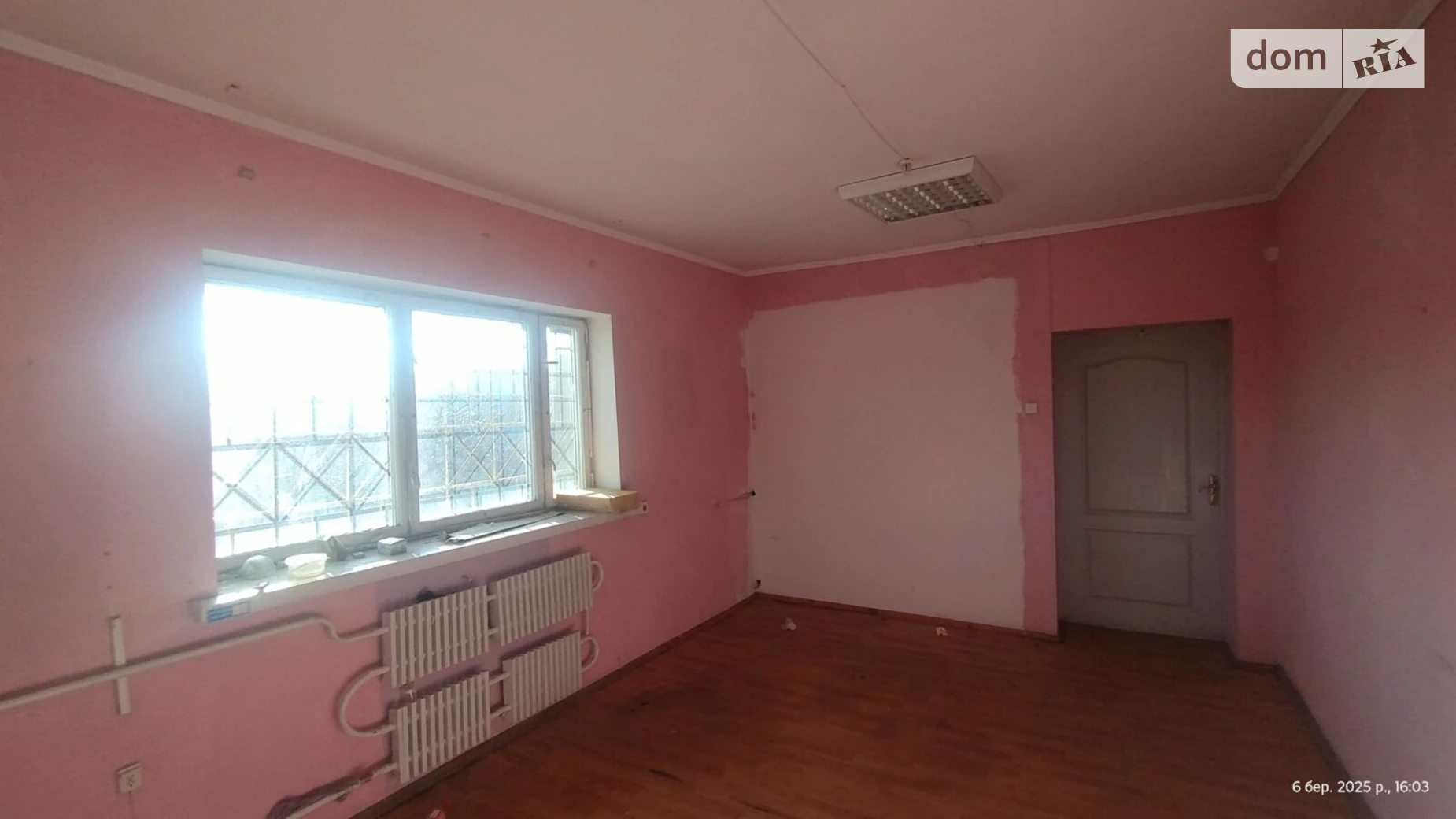 Сдается в аренду офис 387.9 кв. м в бизнес-центре, цена: 31160 грн - фото 2