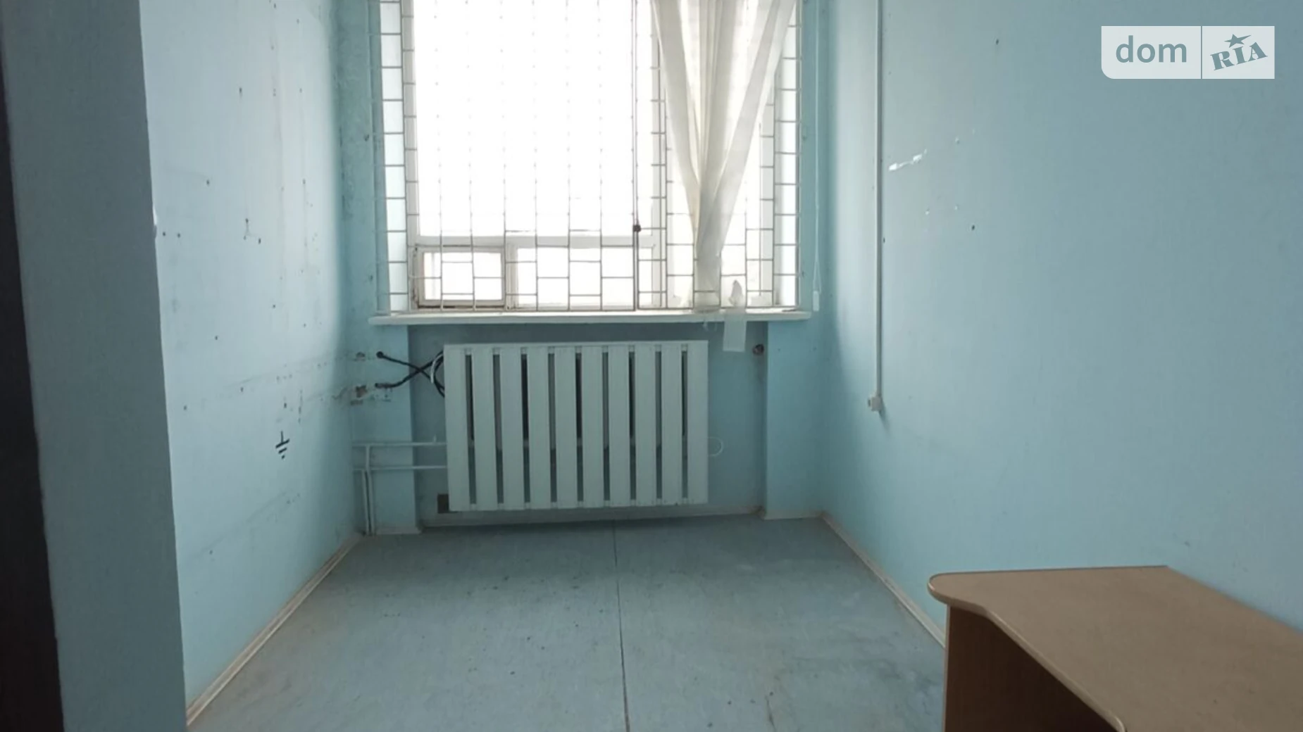 Сдается в аренду офис 49.3 кв. м в бизнес-центре, цена: 780 грн - фото 2