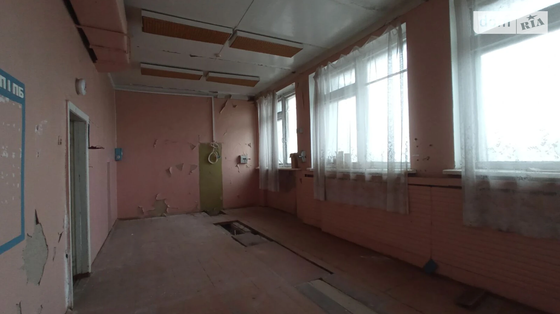 Сдается в аренду офис 49.3 кв. м в бизнес-центре, цена: 780 грн - фото 5