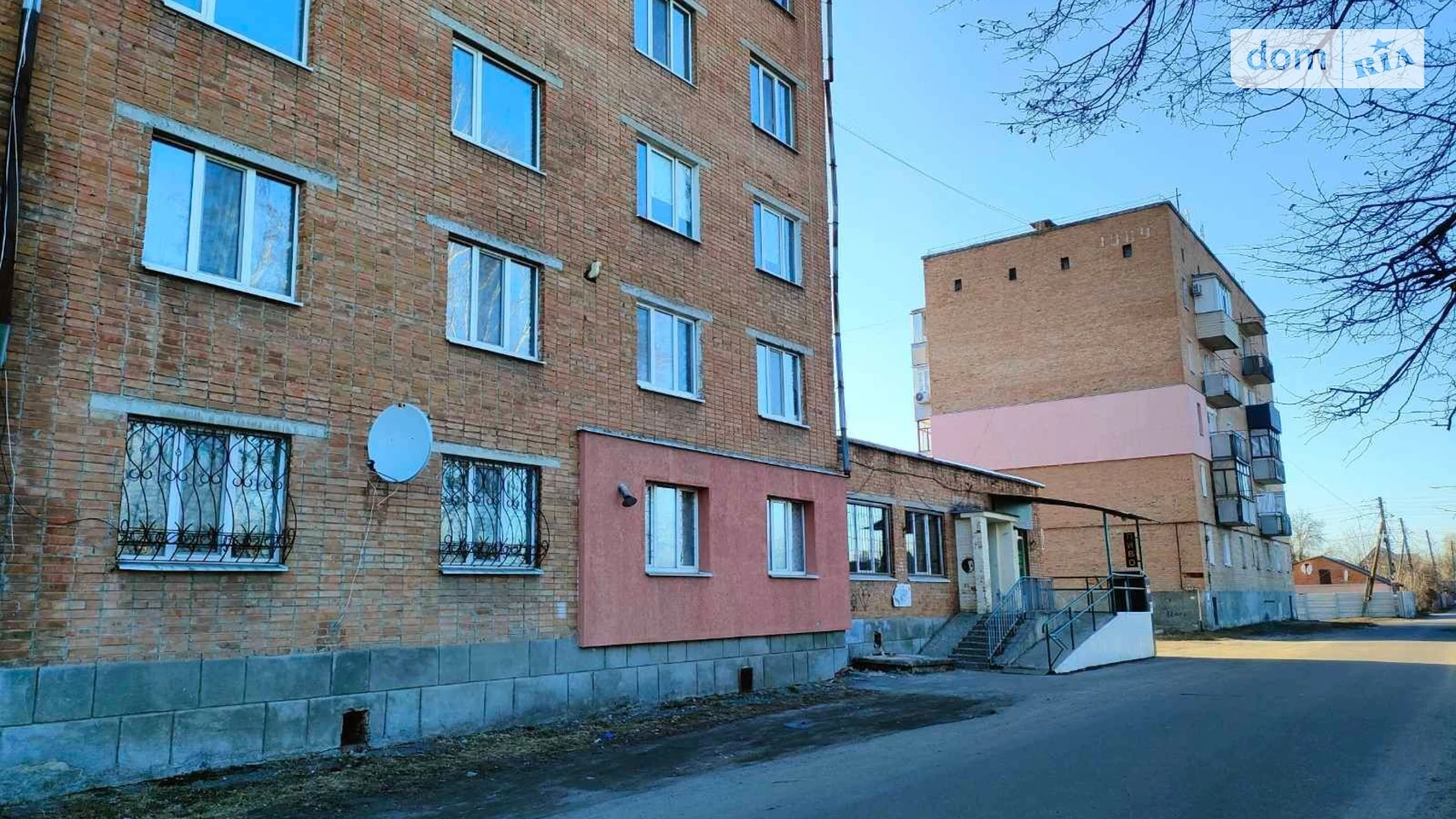 Продается офис 35.5 кв. м в бизнес-центре, цена: 352200 грн - фото 2