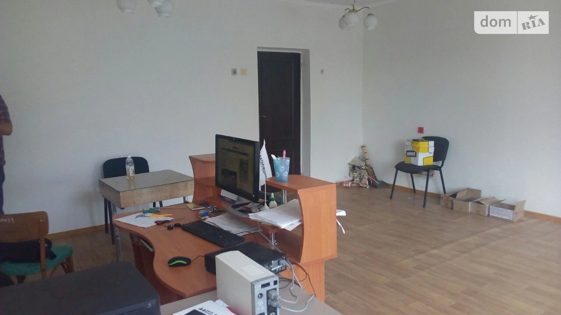 Сдается в аренду помещения свободного назначения 43.4 кв. м в 2-этажном здании, цена: 1500 грн - фото 4