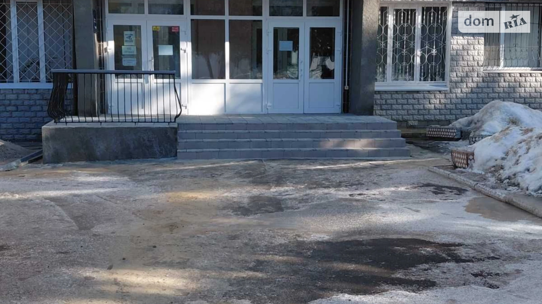 Сдается в аренду объект сферы услуг 6 кв. м в 1-этажном здании, цена: 370 грн - фото 3