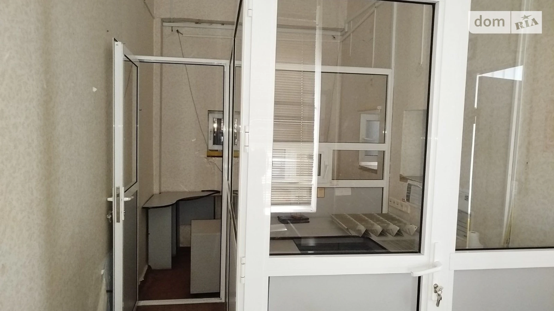 Сдается в аренду офис 145.1 кв. м в бизнес-центре, цена: 789 грн - фото 3