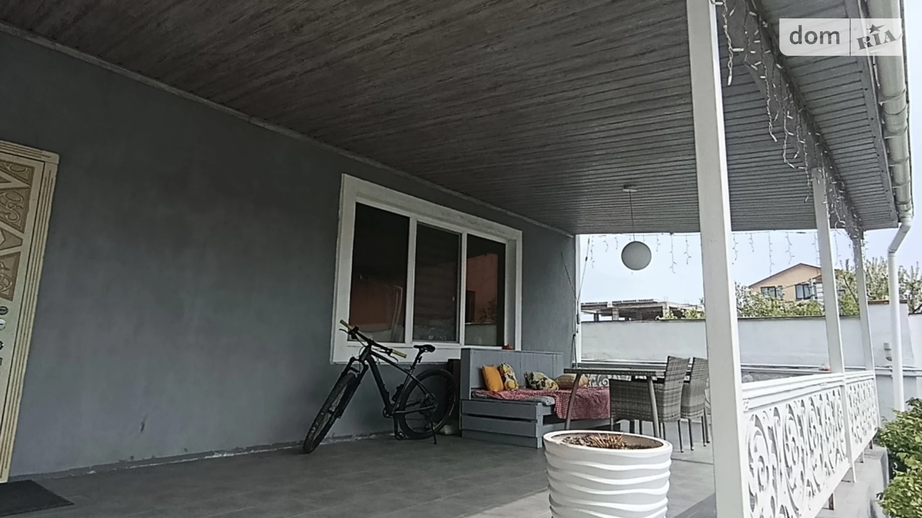 Продается дом на 2 этажа 261.7 кв. м с террасой, цена: 245000 $ - фото 2