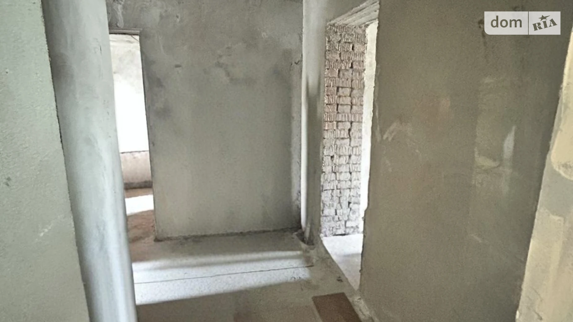 Продается 2-комнатная квартира 60.3 кв. м в Ужгороде, ул. Кармелюка - фото 2