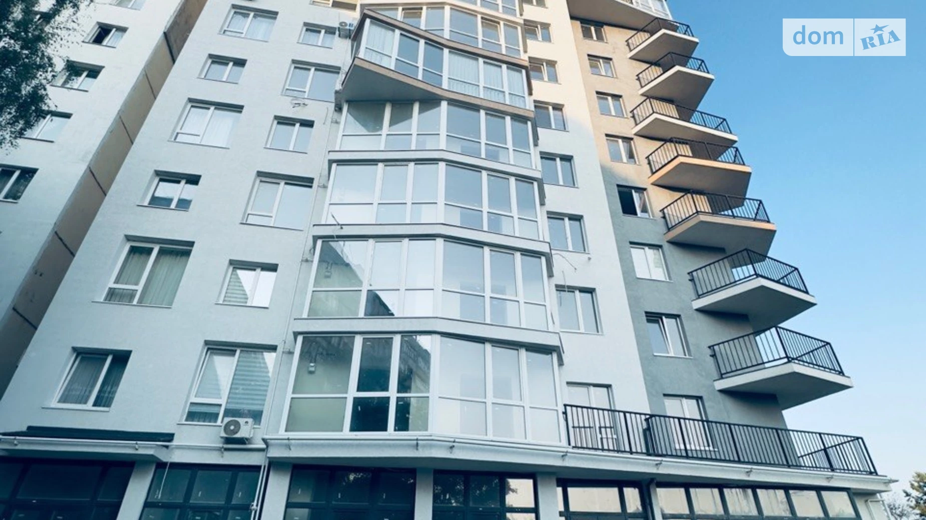 Продается 2-комнатная квартира 75 кв. м в Черновцах, цена: 69000 $ - фото 2