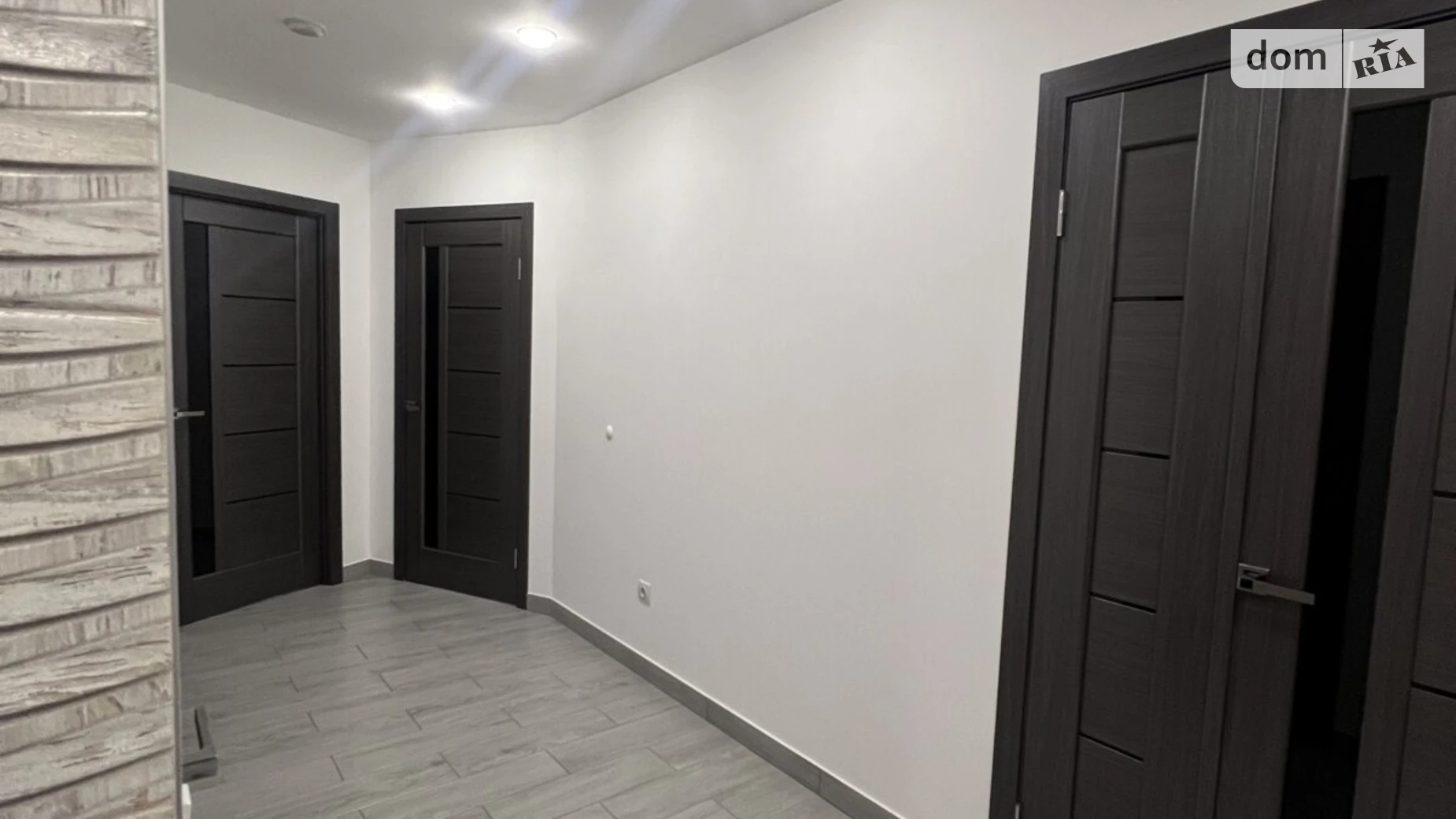 2-комнатная квартира 68 кв. м в Тернополе, ул. Генерала Мирона Тарнавского, 32 - фото 2