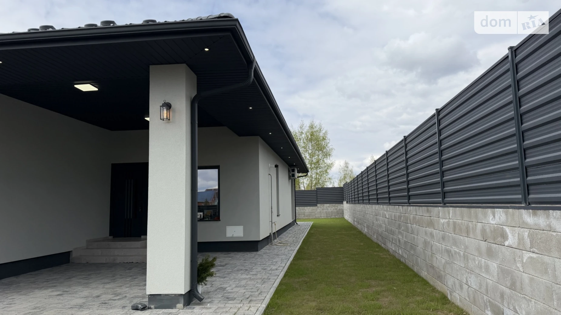 Продается одноэтажный дом 135 кв. м с баней/сауной, цена: 220000 $ - фото 4