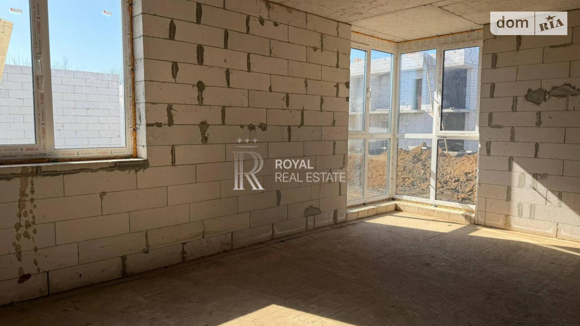 Продается дом на 3 этажа 298.6 кв. м с балконом, цена: 95000 $ - фото 5