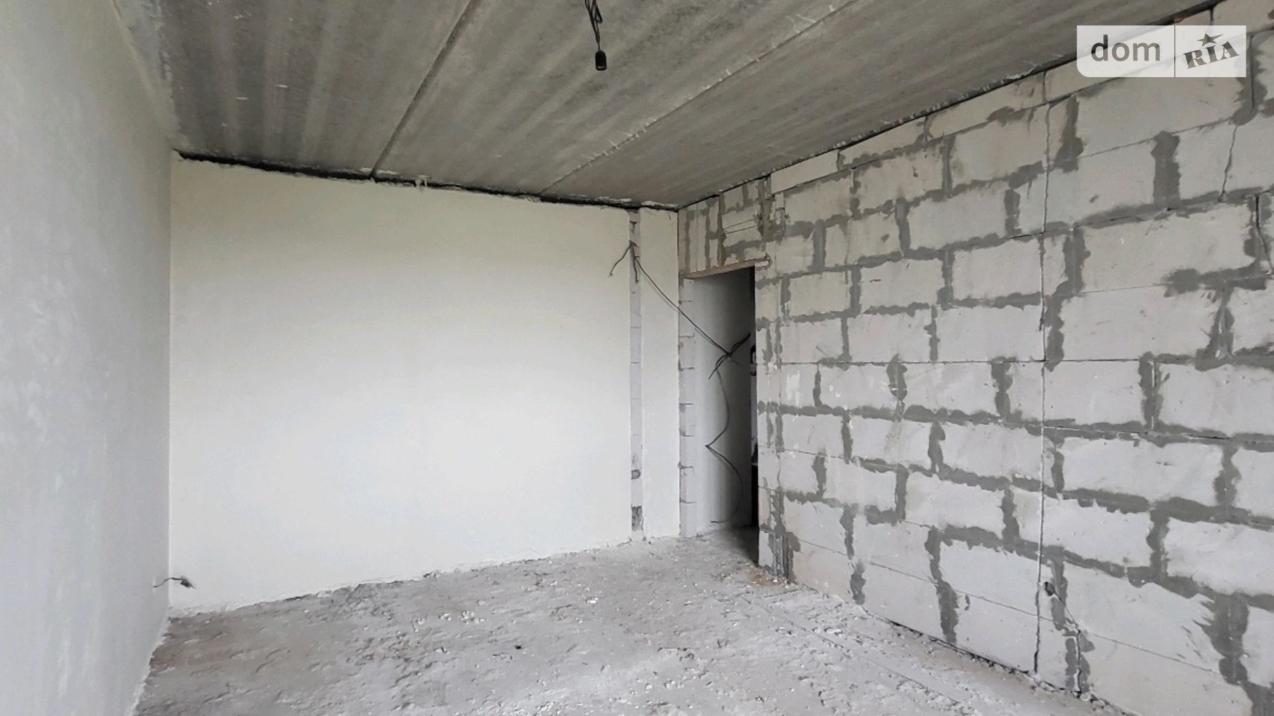 Продается 2-комнатная квартира 87 кв. м в Хмельницком, цена: 74900 $ - фото 2