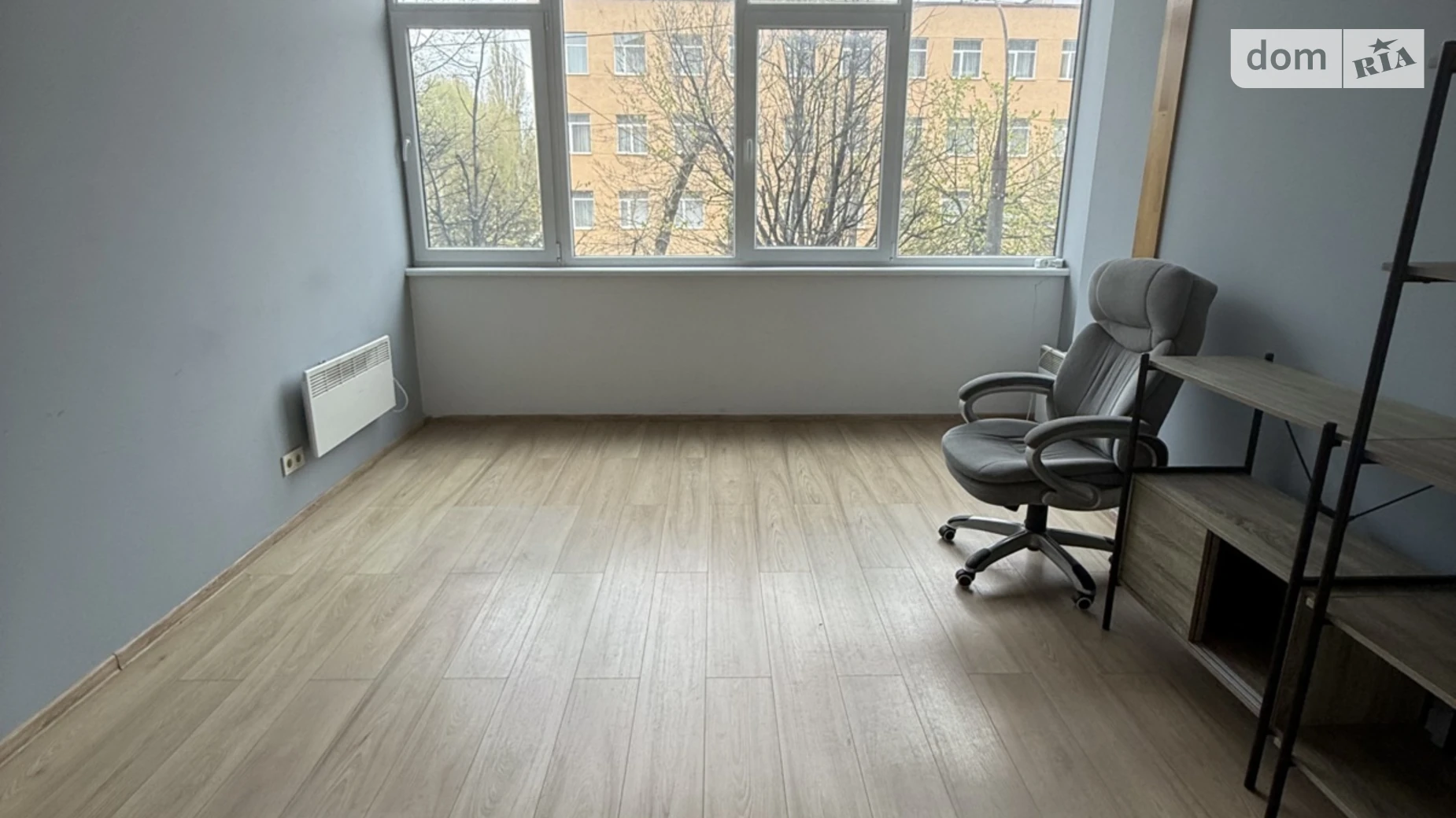 Сдается в аренду офис 19 кв. м в бизнес-центре, цена: 5500 грн - фото 2