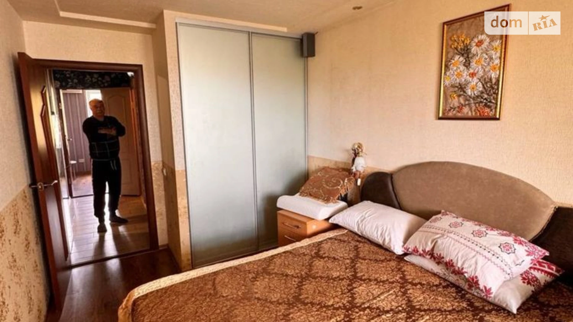 Продается 3-комнатная квартира 67.5 кв. м в Днепре, ул. Космодромная, 9 - фото 2