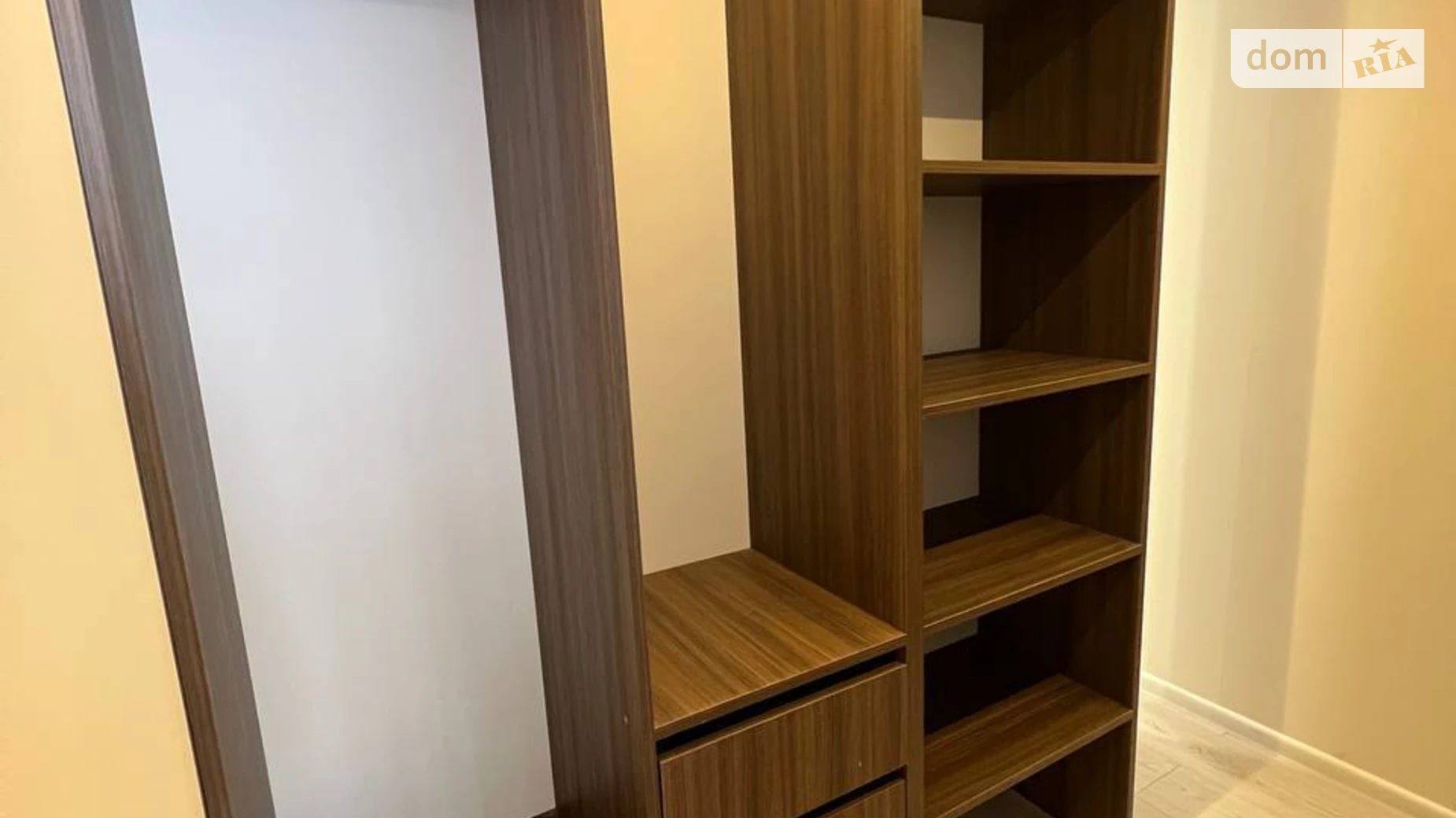 2-комнатная квартира 75 кв. м в Тернополе, ул. Троллейбусная, 3Б - фото 5