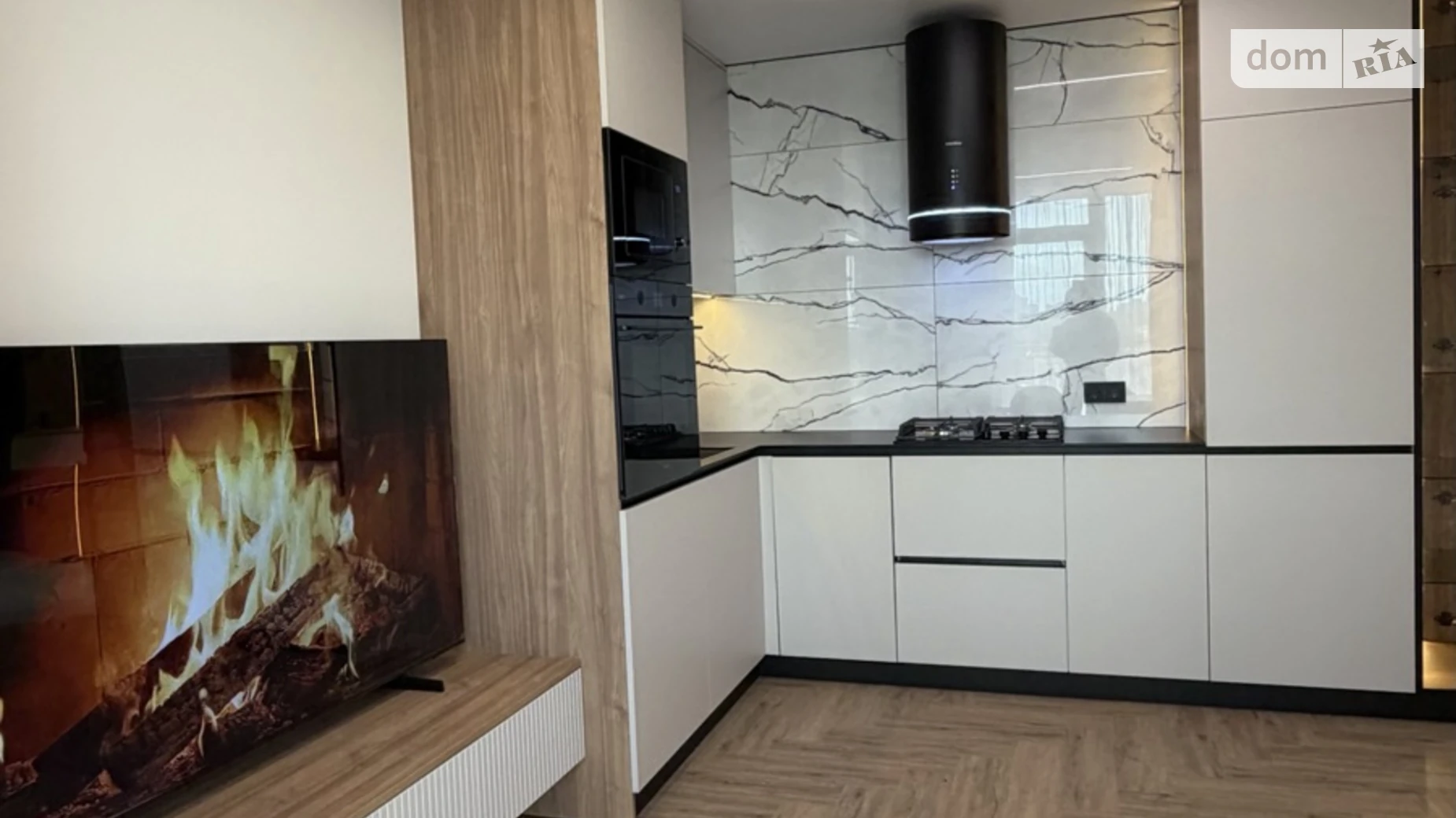 Продается 1-комнатная квартира 44 кв. м в Ивано-Франковске, ул. Юліана Пелеша(Крайковского), 5 - фото 2