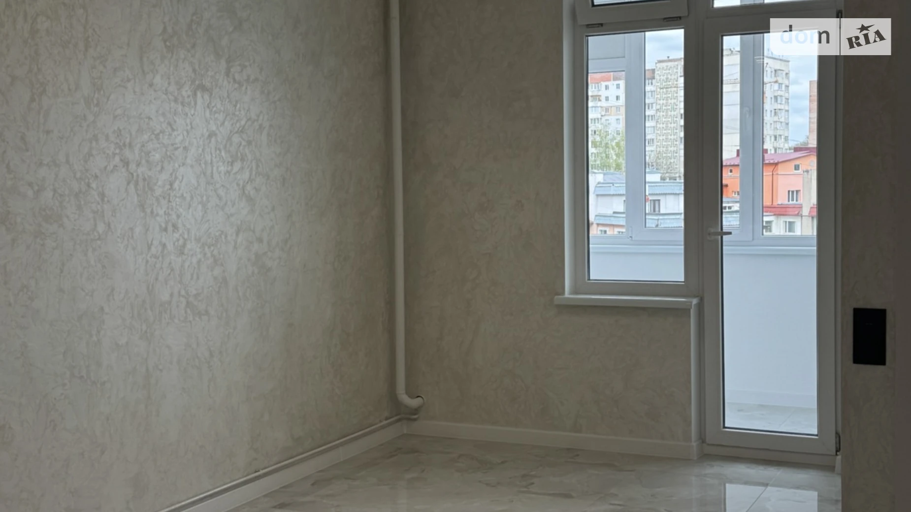 1-комнатная квартира 46 кв. м в Тернополе, ул. Киевская - фото 3