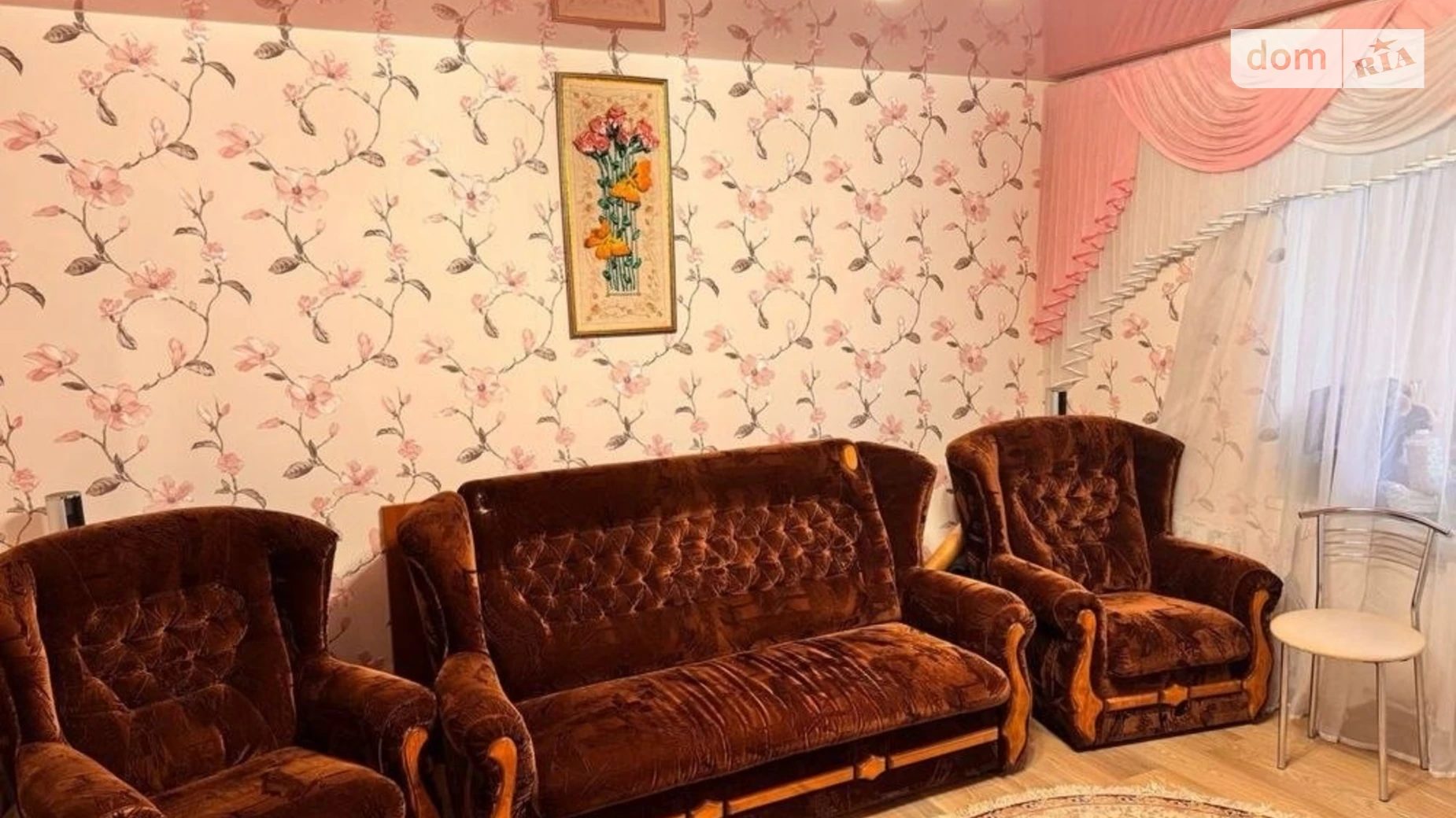 Продается 3-комнатная квартира 67.5 кв. м в Днепре, ул. Космодромная, 9 - фото 2