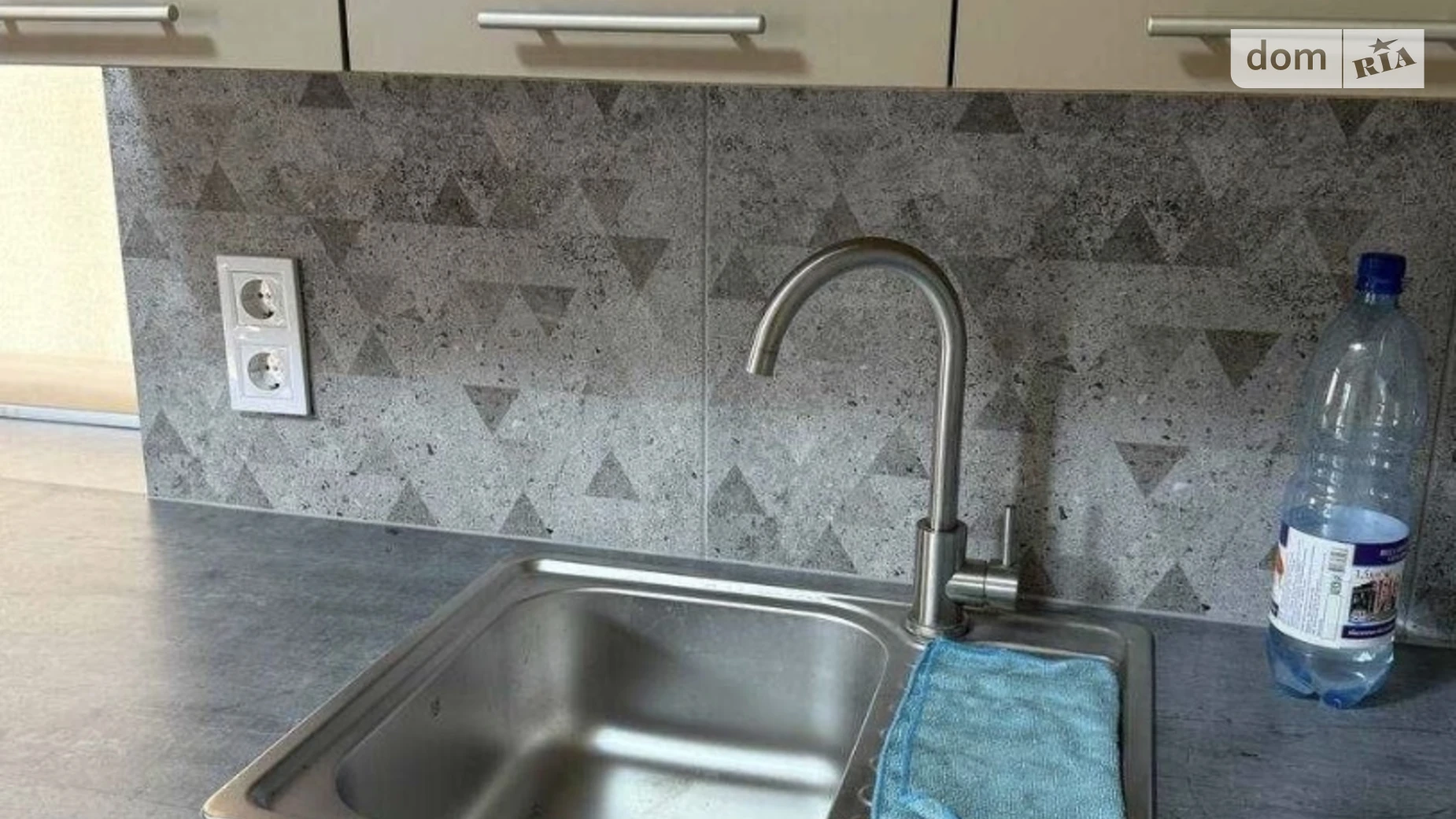 2-комнатная квартира 40 кв. м в Луцке, цена: 300 $ - фото 3