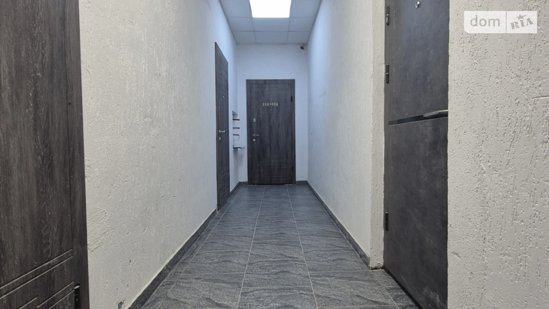 Продается 1-комнатная квартира 50.6 кв. м в Киеве, ул. Магистральная, 33 - фото 2