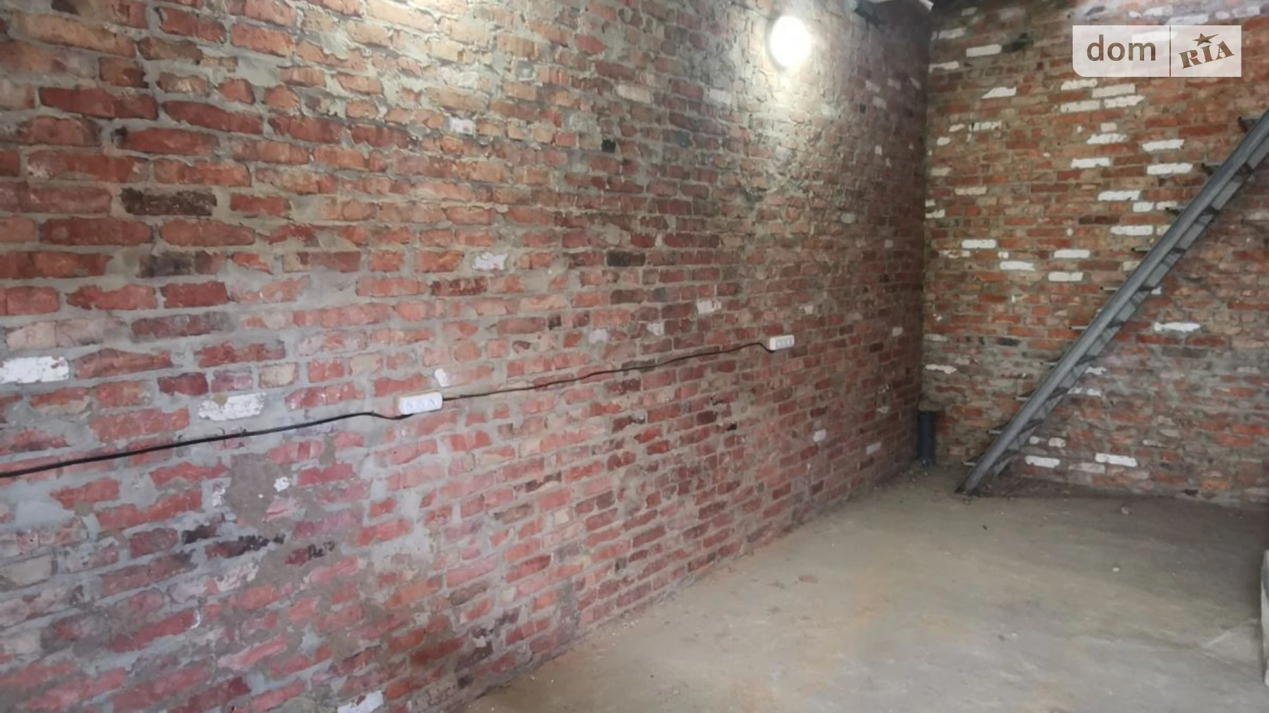 Продається місце в гаражному кооперативі універсальний на 69 кв. м, цена: 15000 $ - фото 2