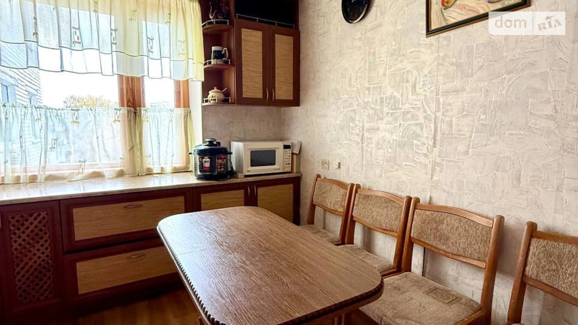 Продается 3-комнатная квартира 63.8 кв. м в Чернигове, ул. Летная - фото 4