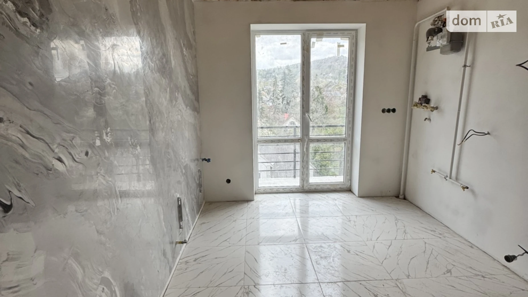 Продается 2-комнатная квартира 49.7 кв. м в Кременце, ул. Дубенская, 33А - фото 3