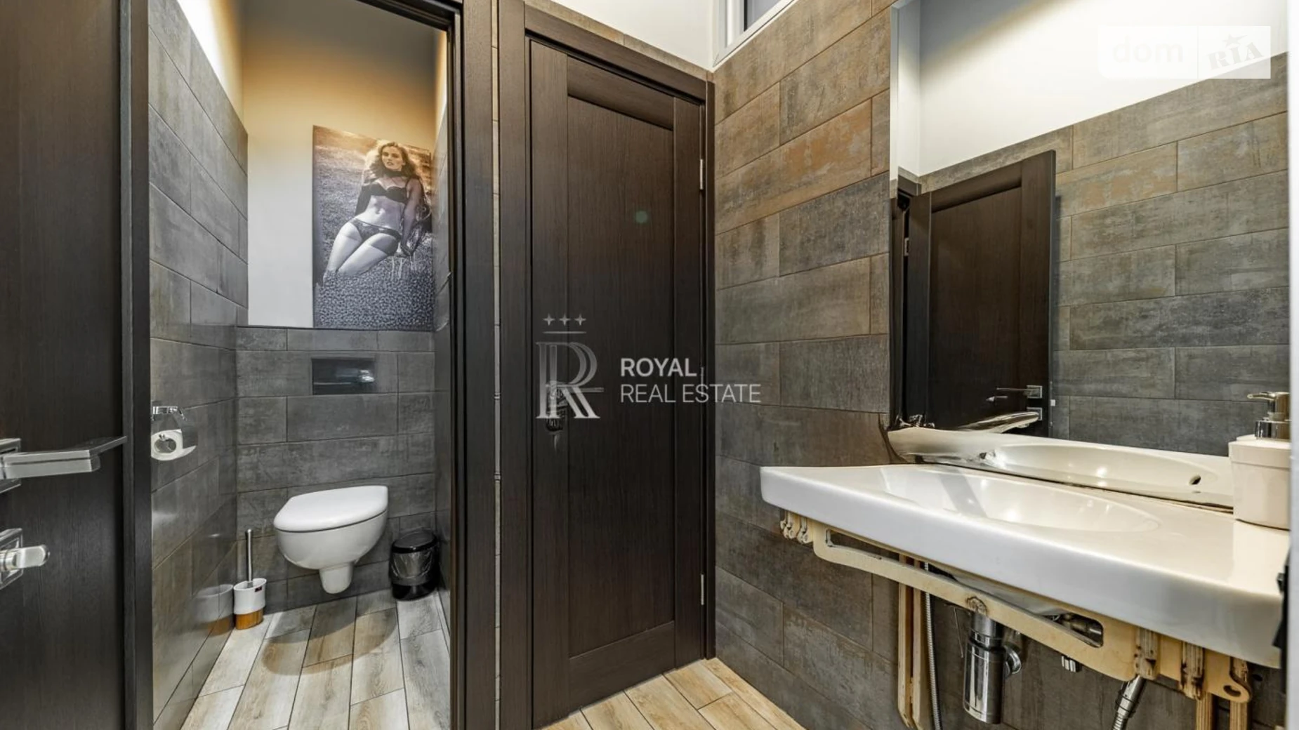 Продается офис 131.1 кв. м в бизнес-центре, цена: 325000 $ - фото 2