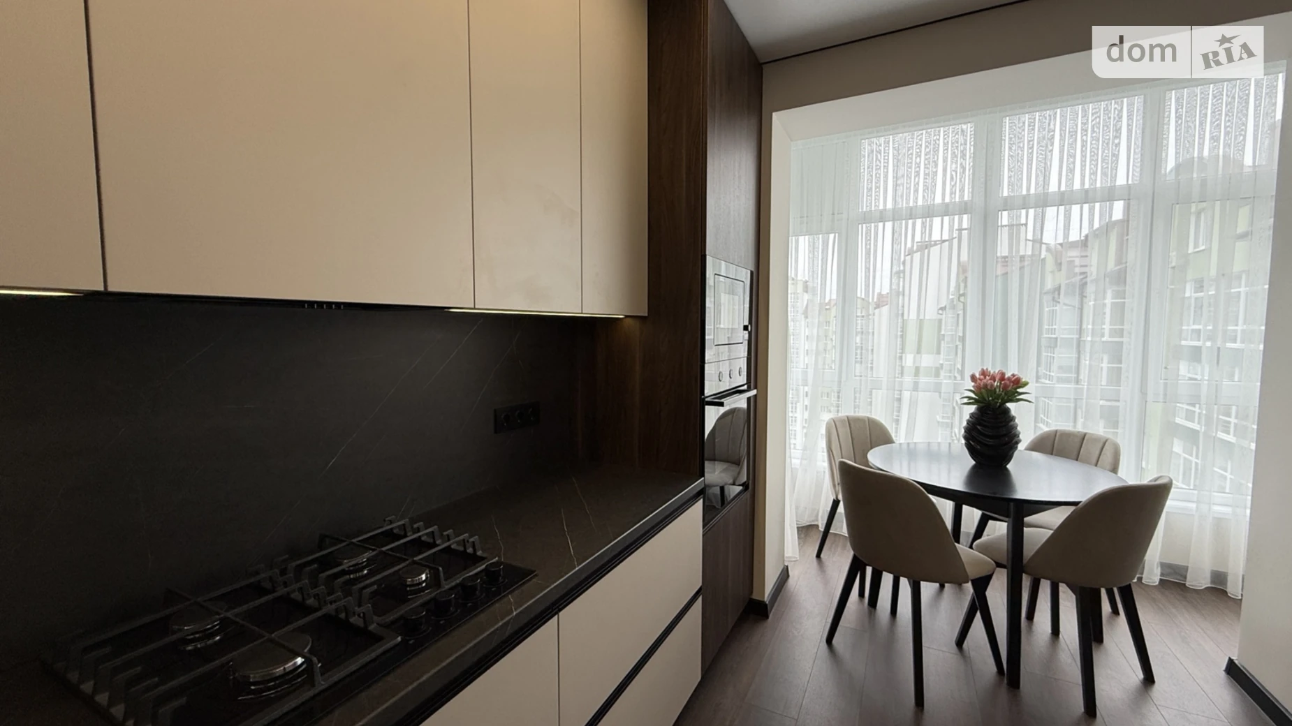 Продается 1-комнатная квартира 41.3 кв. м в Ивано-Франковске, ул. Высочана Семена, 18 - фото 2