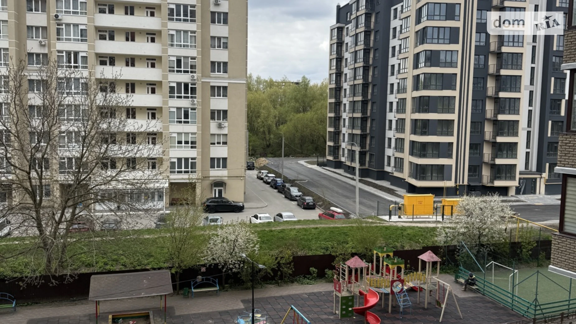 Продается 3-комнатная квартира 125.9 кв. м в Хмельницком, ул. Заречанская, 3/2Б - фото 3