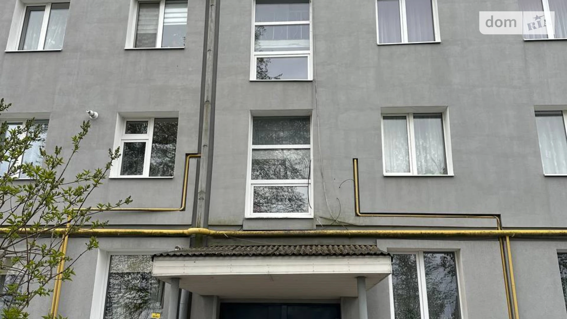 Продается 2-комнатная квартира 56 кв. м в Кременце, ул. Симона Петлюры, 24 - фото 2