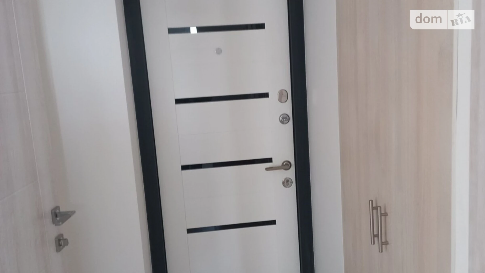 Продается 1-комнатная квартира 33 кв. м в Очакове, ул. Короткова, 1 - фото 3